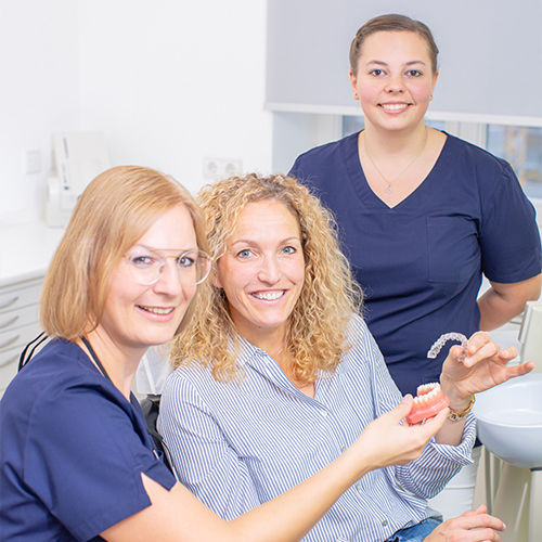 Zahnarzt Pfaffenhofen - Dr. Hörauf - Behandlung in der Praxis